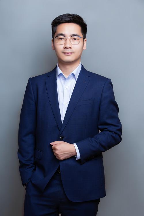 刘濒阳 项目运营总监